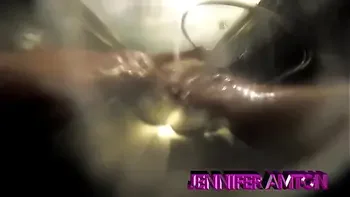 HOMEMADE BLOWJOB AND SWALLOW CUM IN THE BATHROOM