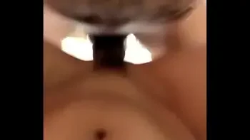 Chinese little couple making love to urinating【Subscribe to me and update new videos every day】