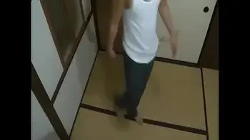 mom saw me - Famperv.com