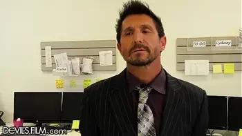 DevilsFilm Violet Myers Sure Knows How 2 Get A Raise