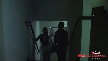 Na balada do sexo. Yara Rocha Mr. Rola  Direção Rubens Badaro  Dhones Portella Productions