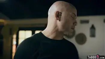 Hollywood starlet punish fucked by her personal trainer