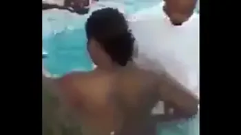 Pastor suck and fuck in a pool