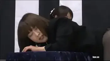 A world sex hurdle is abnormally low 6 3(6)