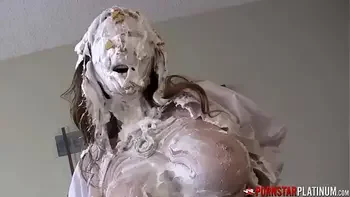 PORNSTARPLATINUM Kinky MILF Mindi Mink Spills Cake All Over