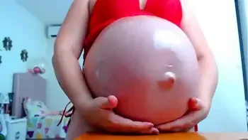 active pregnant belly