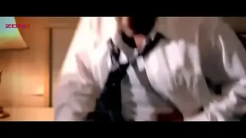 Elsa Pataky (Give 'em Hell, Malone)