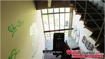 Lets Skinny Vicky Hundt Suck His Dick Before The Fucking