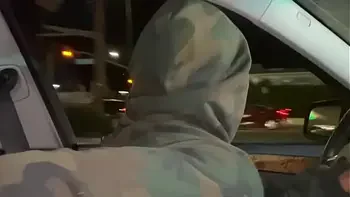 lil d helped out stranded girl in alley (instagram @lastlild)