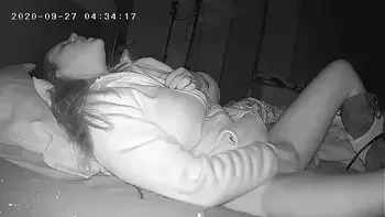 Slut Wakes Up Early To Rub Her Pussy Before Work Hidden Cam