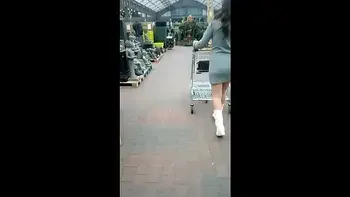 Flashing my pussy and ass in a store