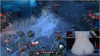 Gamer Girl And Luna Legend - Anal For Every (inflatable Plug) I Almost Cried League Of Legend #7 Luna