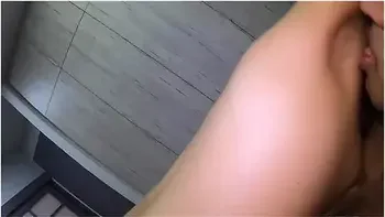 A Suck And Fuck Job Leads To A Cum Share