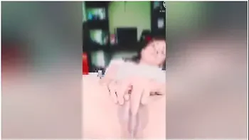 Pinay Viral Scandal - Pinay Masturbate Squirting Very Nice Pussy