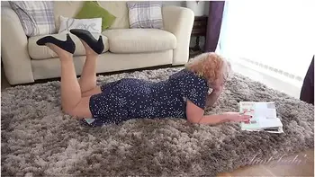 Aunt Judys In Judys - Busty Mature Bbw Milf Camilla Masturbates In Pantyhose