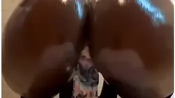 I Was Horny And My Parents Were Around So I Fucked Myself In The Bathroom( Squirt And