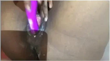 Creamy Ebony Masturbate (msriverr)