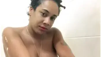 Busty Bootyful Bajan Bubble Bath Toys And Orgasms Fat Ass & Fat Pussy