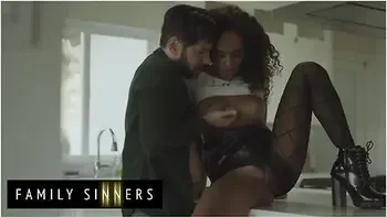 Beautiful Ebony Girl Offers To Suck Her Stepfathers Big Throbbing Cock With Scarlit Scandal And Tommy Pistol