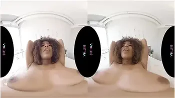 E Hangout In My Bedroom!