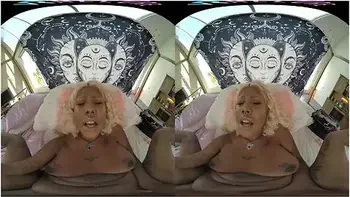 Daizy Cooper In Waiting For Daizy