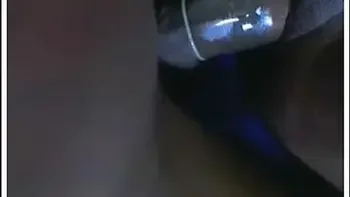 Joven pareja Afro Colombiano follando y chupando por dinero