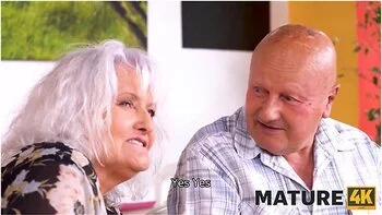 Guy Bonks The Voluptuous Mature Honey In Front Of Her Husband