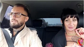 Ladymuffin And Tommy A Canaglia Around Pavia