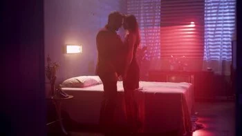 Skinny teen Kyler Quinn gets her tight asshole gapped by Manuel Ferrara