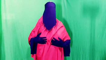 Sexy Hot Housewife Spending The Night With The House Servant And Having Sex