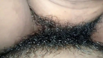 Bhabhi Kaise Land Le Rahi Hai