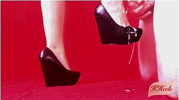 I Give Him A Blowjob, He Licks My Feet And Cum On My Wedges Heels