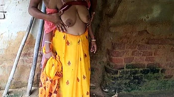 Sexy Indian Bhabhi Outdoor Doggystyle with Trilokinath - Big Boobs and Hard Fucking