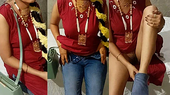 Desi South Indian Bhabhi Vamika Hardcore Fuck with Lover - Homemade Tamil Sex Moaning