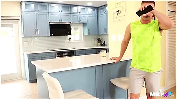 Oops - I Sent A Dick Pic To My Milf Sadie Hotwife