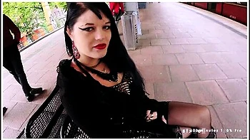 Deutsche Amateure - Casting Agent Fucks Teen Girl