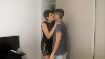 Minha irmã fode meu namorado