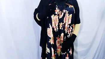 Indian Beautiful Village Housewife Having Sex In The Room - Clear Hindi Audio