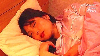 Japanese Stepbrother Fucks His Stepsisters Ass 1080 - Akari Niimura