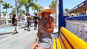 Sideboob Top And A Shirt - Agatha Vega