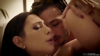 Out Of This World Pleasure Bellesa Porn For Women - Lucas Frost