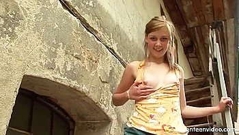 Sweet Czech Babe Alexis Crystal