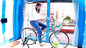 250319エッチなサドルのチャリでイクh1