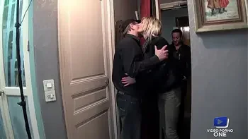 Cali Cruz s'offre une baise hard avec un inconnu