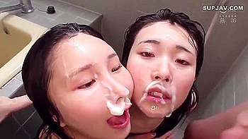 Faces Are Licked And The Whole Body Is Dripping With Saliva During Creampie Sex. Hikaru Minazuki Kana Yura