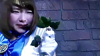 Super Heroine Asian Girl