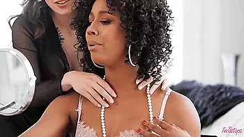 Raunchy Muff Munchers Ir Heart-stopping Xxx Movie