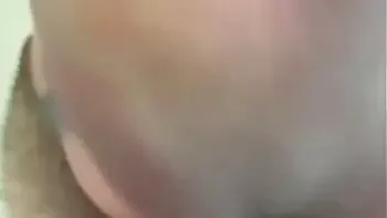 Mon petit cul de fait remplir au réveil