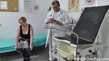 Chubby mature woman Samantha SI caught naked in gyno surgery with hidden cam