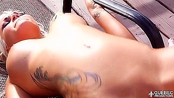 Summer Sex With Tanned Blondie